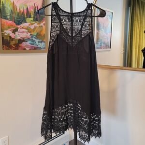 Black Lace Sleeveless Dress